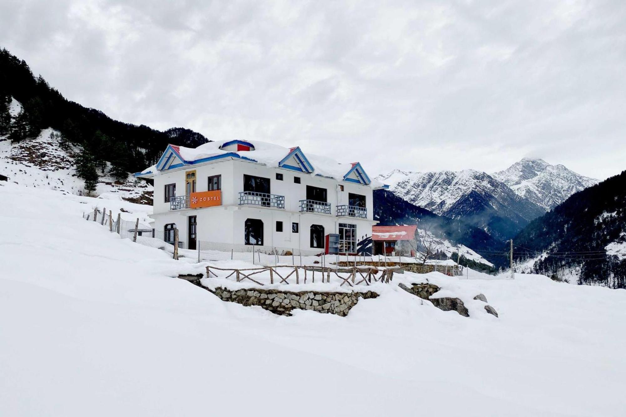 Zostel Barot (Rajgundha) Bīr Exterior foto